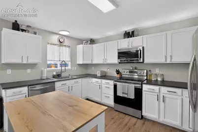11216 Berry Farm Road, Fountain, CO 80817 - Photo 9