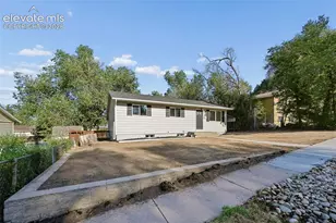 838 Sequoia Dr, Colorado Springs, CO 80910 - Photo 3