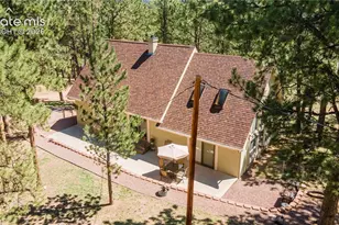 187 Arrowrock Cir, Florissant, CO 80816 - Photo 31