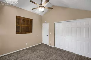 6831 Mountain Top Ln, Colorado Springs, CO 80919 - Photo 25