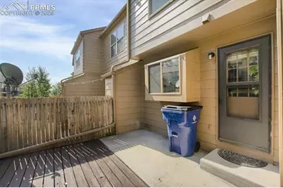 6831 Mountain Top Lane, Colorado Springs, CO 80919 - Photo 23