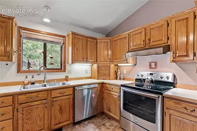 17730 Grama Ridge Road, Colorado Springs, CO 80908 - Photo 21