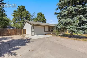 4312 Deerfield Hills Rd, Colorado Springs, CO 80916 - Photo 5