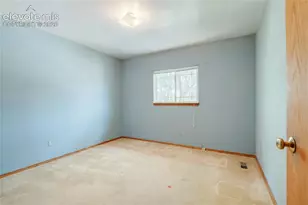 2045 7 Arrow Dr, Colorado Springs, CO 80915 - Photo 25