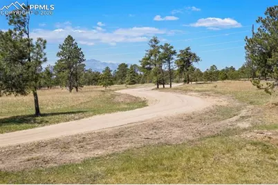 11865 Vollmer Road, Colorado Springs, CO 80908 - Photo 3