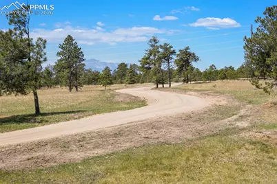 11865 Vollmer Road, Colorado Springs, CO 80908 - Photo 3