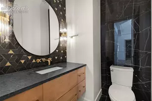 15690 Fox Creek Ln, Colorado Springs, CO 80908 - Photo 7