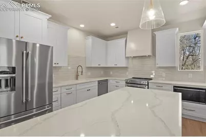 7 Noyer Court, Colorado Springs, CO 80906 - Photo 3