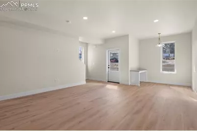 7 Noyer Court, Colorado Springs, CO 80906 - Photo 11