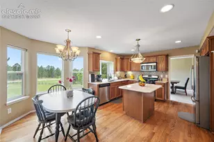 7950 Wranglers Way, Colorado Springs, CO 80908 - Photo 3