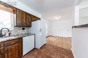 1118 Chambers Dr, Colorado Springs, CO 80904 - Photo 9