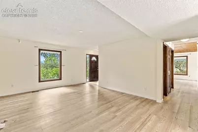 1440 Oak Hills Drive, Colorado Springs, CO 80919 - Photo 19