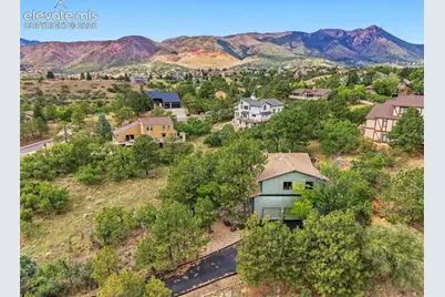 1440 Oak Hills Drive, Colorado Springs, CO 80919 - Photo 41