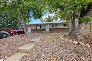 2107 Kensing Cir, Colorado Springs, CO 80910 - Photo 3