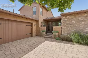 1927 La Bellezza Grove, Colorado Springs, CO 80919 - Photo 3