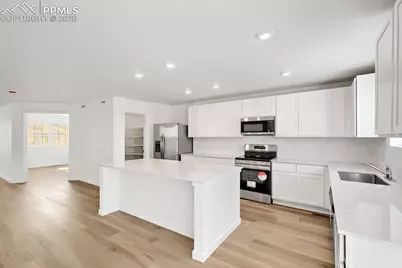 2648 Lower Crags Point, Colorado Springs, CO 80907 - Photo 5