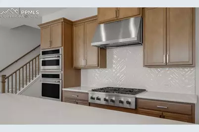 4515 Peak Crest View, Colorado Springs, CO 80918 - Photo 11