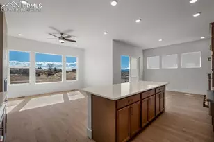 4515 Peak Crst Vw, Colorado Springs, CO 80918 - Photo 15
