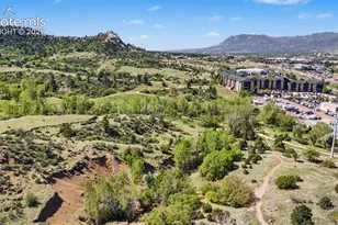 840 Pulpit Rock Circle, Colorado Springs, CO 80918 - Photo 7