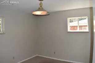 2931 Pennsylvania Ave, Colorado Springs, CO 80907 - Photo 9
