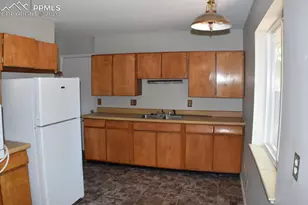 2931 Pennsylvania Ave, Colorado Springs, CO 80907 - Photo 5