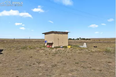 12155 Oil Well Road, Calhan, CO 80808 - Photo 11