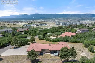 380 Scrub Oak Cir, Monument, CO 80132 - Photo 3