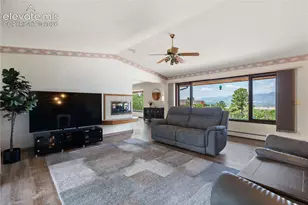 380 Scrub Oak Cir, Monument, CO 80132 - Photo 7