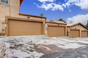 6139 Little Pine Cir, Colorado Springs, CO 80918 - Photo 3