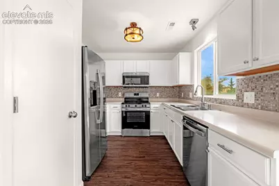 6153 Miramont Street, Colorado Springs, CO 80923 - Photo 11