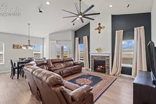 11030 Tarbell Dr, Colorado Springs, CO 80925 - Photo 13