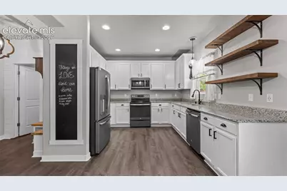 7815 Dry Willow Way, Colorado Springs, CO 80908 - Photo 11