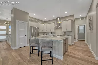 10090 Manhattan Drive, Colorado Springs, CO 80924 - Photo 7