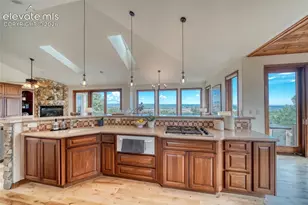 585 Vista Grande Dr, Colorado Springs, CO 80906 - Photo 25