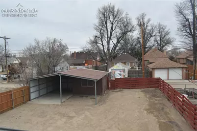 805 Raton Avenue, La Junta, CO 81050 - Photo 3