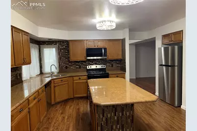 2945 Frazier Lane, Colorado Springs, CO 80922 - Photo 11