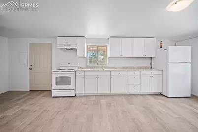 2920 Cheyenne Avenue, Pueblo, CO 81008 - Photo 17