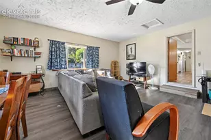 2041 Vinewood Ln, Pueblo, CO 81005 - Photo 3