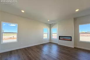 7810 Moore Dr, Colorado Springs, CO 80908 - Photo 5