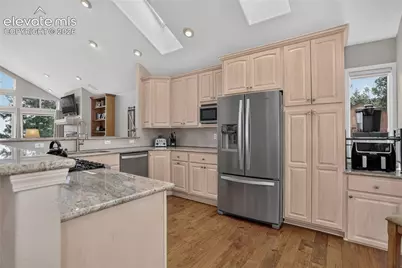 180 N High Ridge View, Manitou Springs, CO 80829 - Photo 5