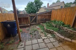 6818 Ravencrest Dr, Colorado Springs, CO 80919 - Photo 21