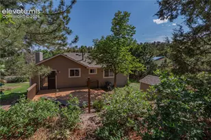 1760 Rimwood Dr, Colorado Springs, CO 80918 - Photo 3
