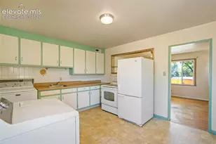 1818 E Uintah St, Colorado Springs, CO 80909 - Photo 9