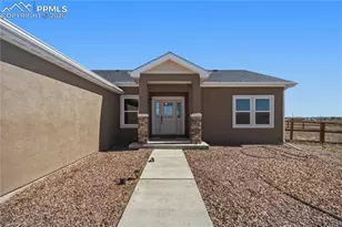 667 E Vermillion Dr, Pueblo, CO 81007 - Photo 3