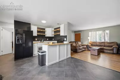 1235 Quivira Drive, Colorado Springs, CO 80910 - Photo 7