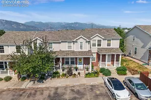 2044 Creekridge Point, Colorado Springs, CO 80910 - Photo 23
