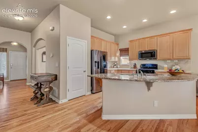 6137 Cumbre Vista Way, Colorado Springs, CO 80924 - Photo 7