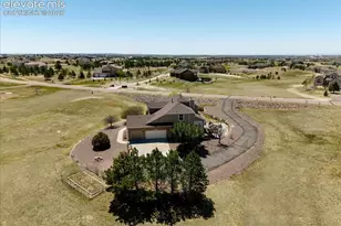 9736 Cairngorm Way, Colorado Springs, CO 80908 - Photo 3