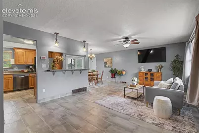 2110 Greenwich Circle, Colorado Springs, CO 80909 - Photo 5
