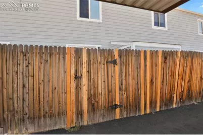 7660 Clover Hill Drive, Colorado Springs, CO 80920 - Photo 25